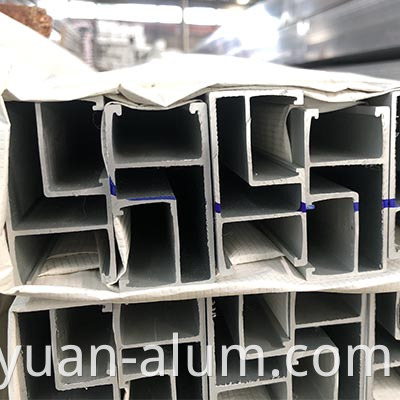 Guangyuan aluminum co., ltd aluminium solar panel frame extrusion profile